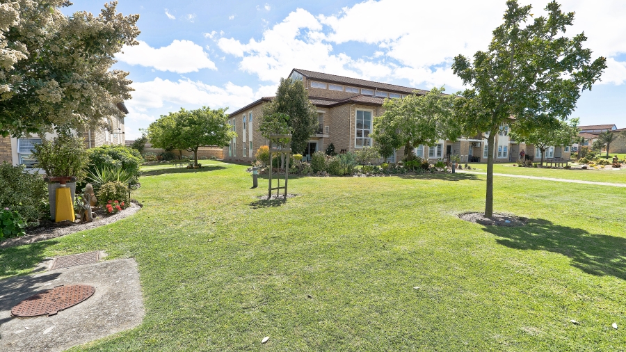 2 Bedroom Property for Sale in Brackenfell South Western Cape